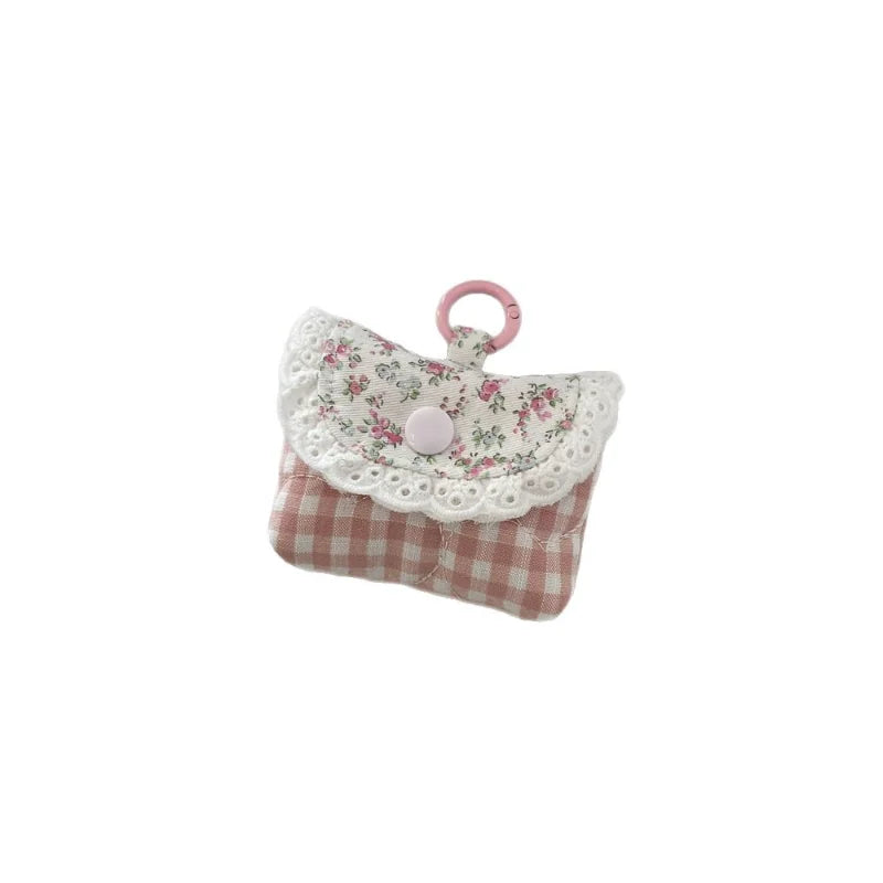 Sweet Simplicity // Coin Bag