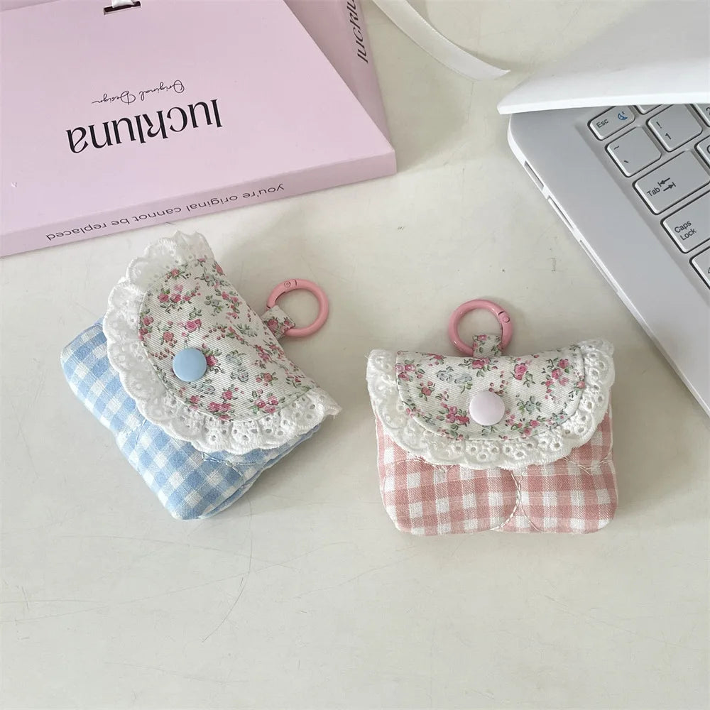Sweet Simplicity // Coin Bag