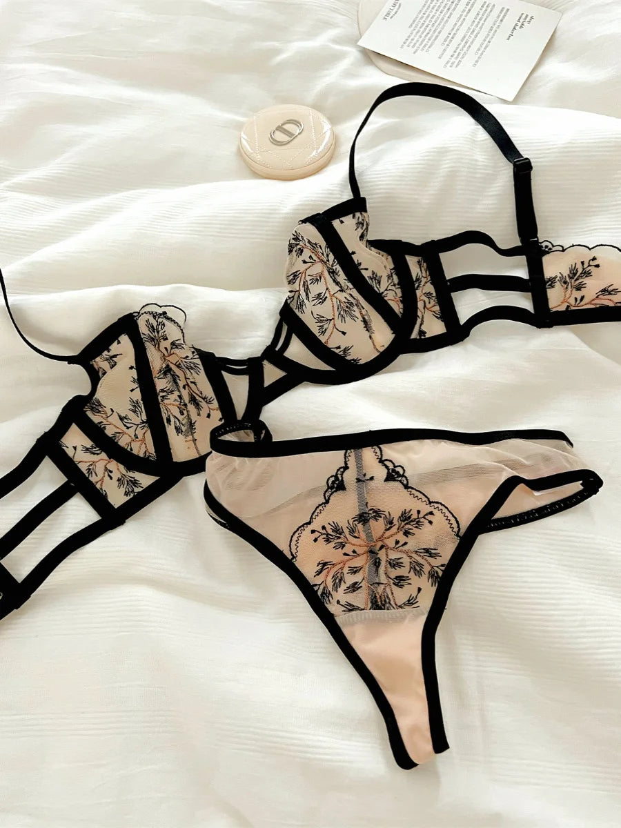 Pura // Lingerie Set