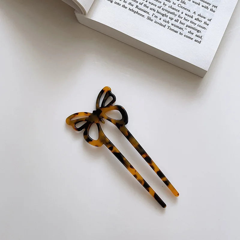 Butterflies // Hairpin