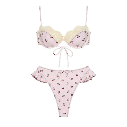 Poesia // Bikini