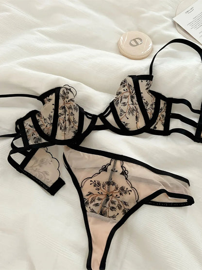 Pura // Lingerie Set