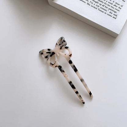 Butterflies // Hairpin