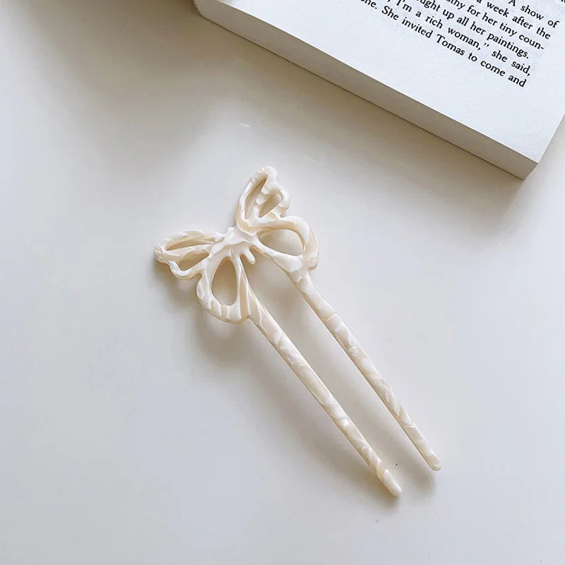 Butterflies // Hairpin