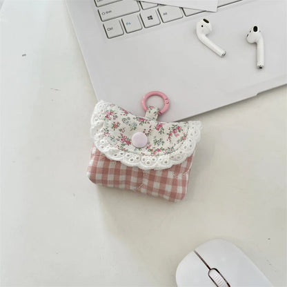 Sweet Simplicity // Coin Bag