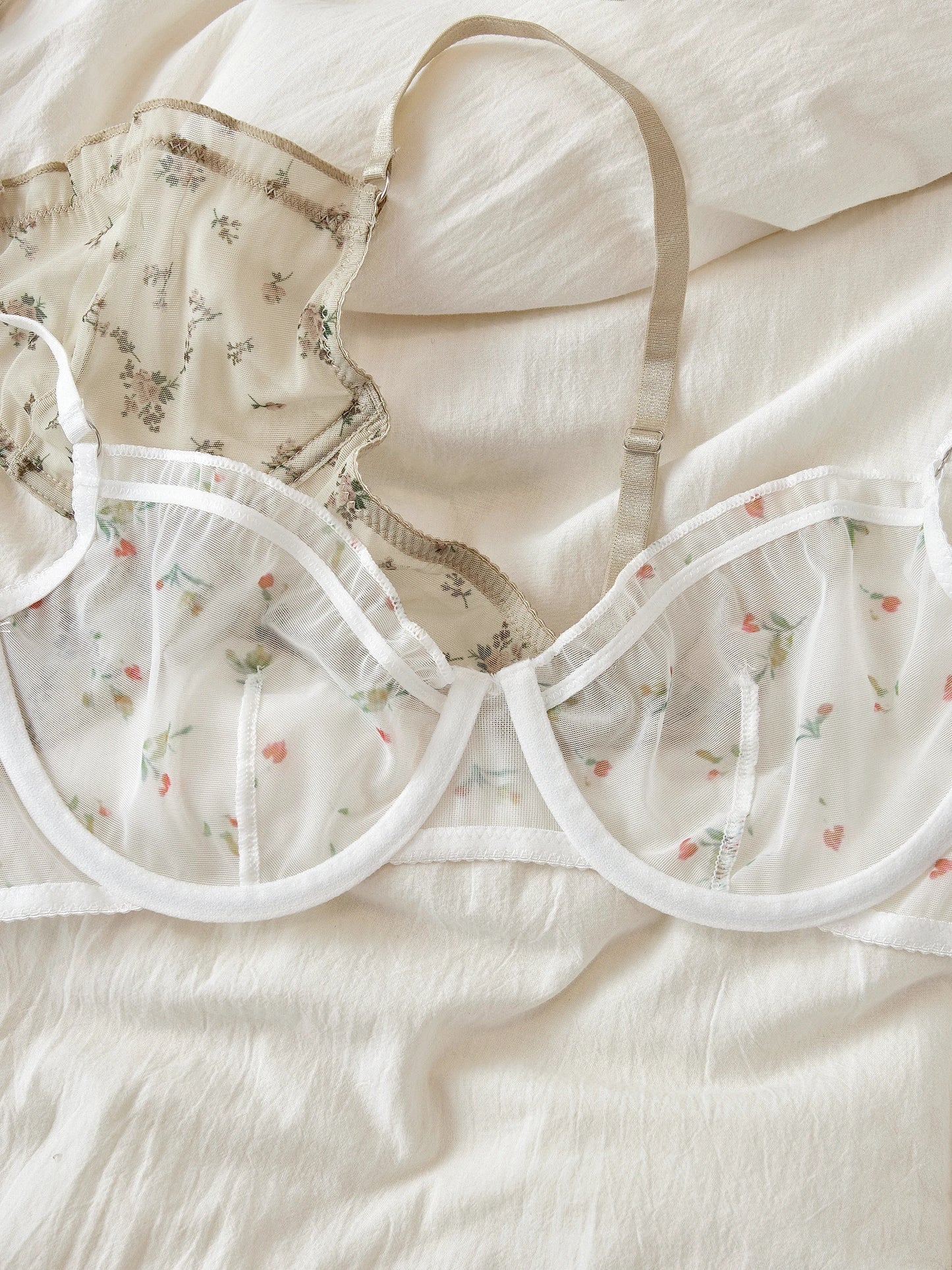 Cara // Lingerie Set